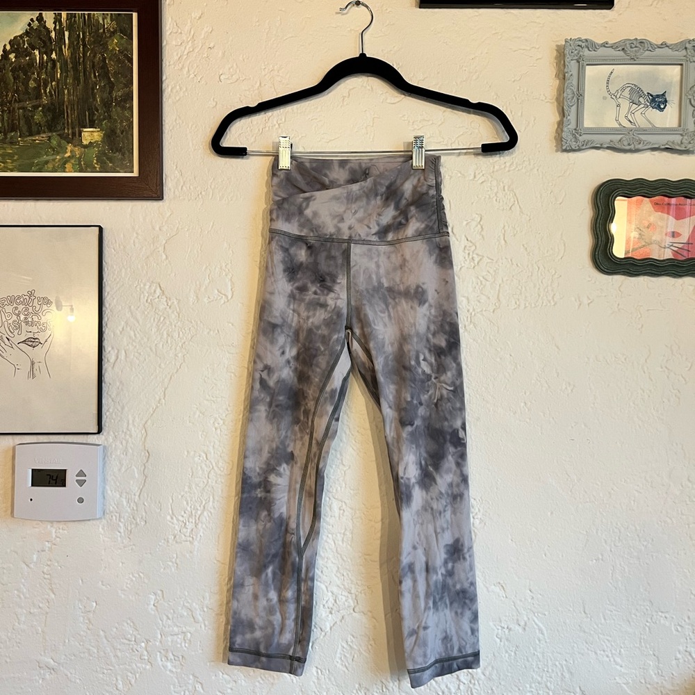 lululemon athletica Grey and Lavender Stone-Wash/Tie-Dye Leggings